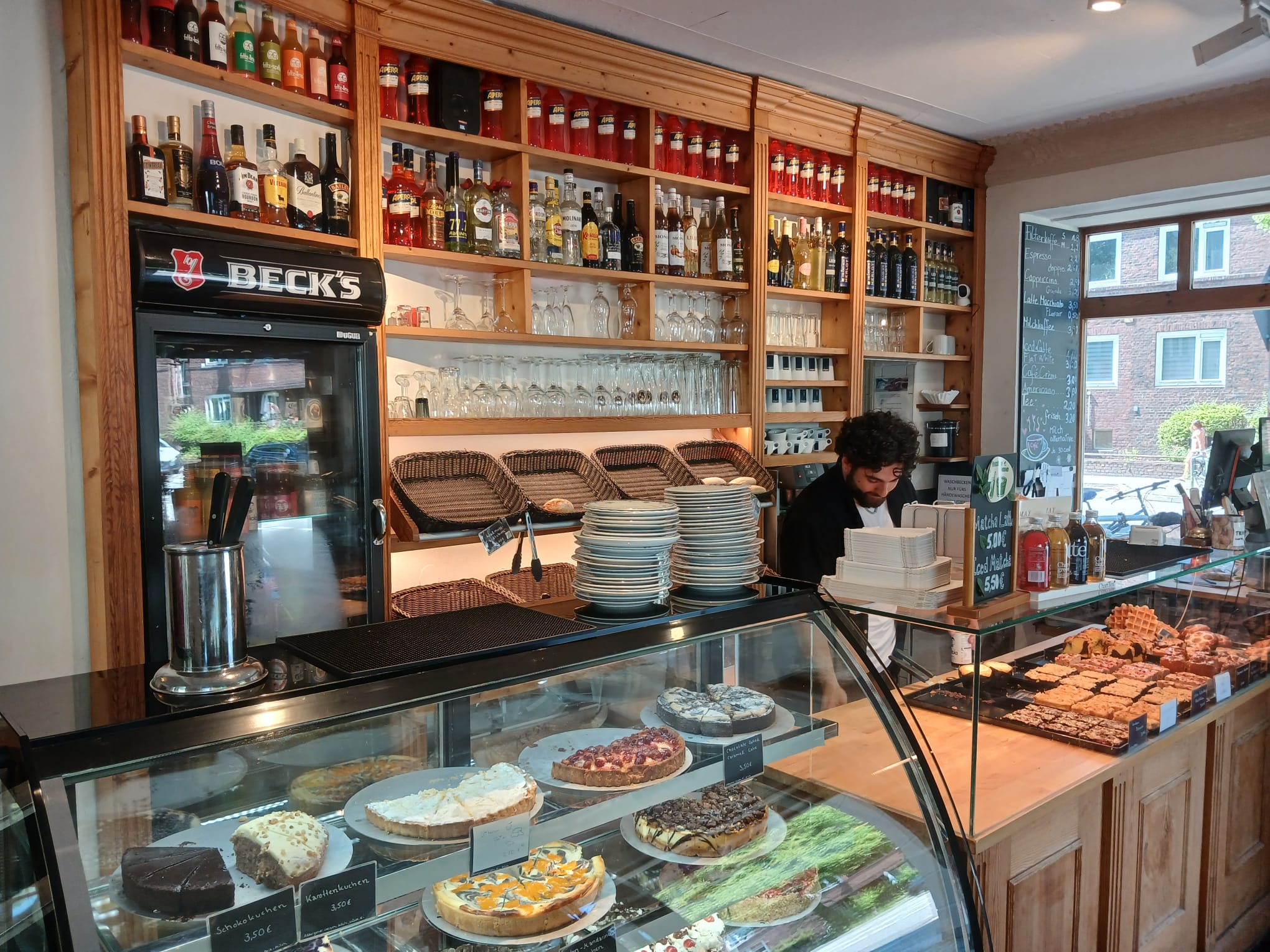 Tresen im Café May Wandsbek